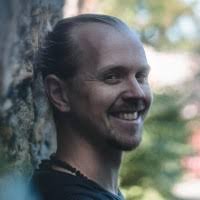 Ryan HIGHLEY - Comédien multi casquette [FR/UK]